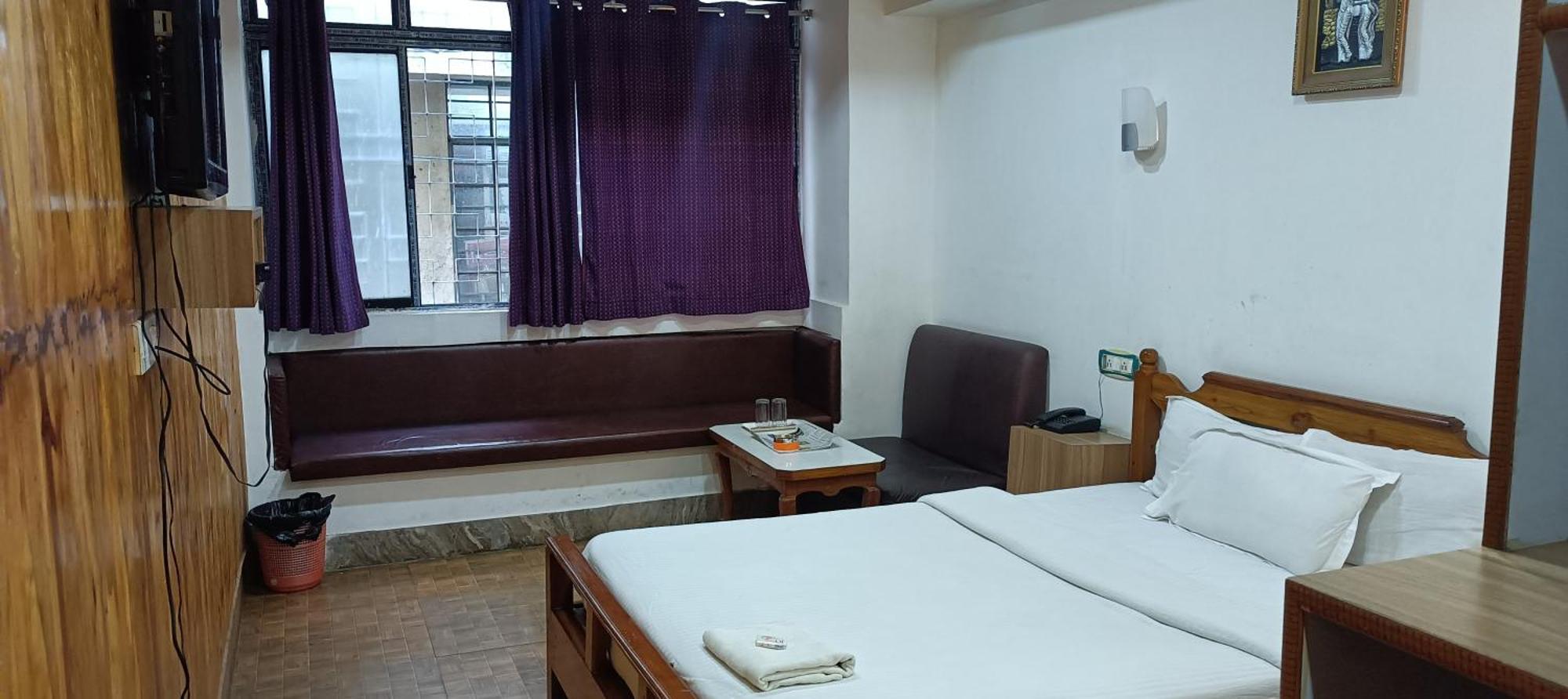 Hotel Assembly Shillong Exterior photo